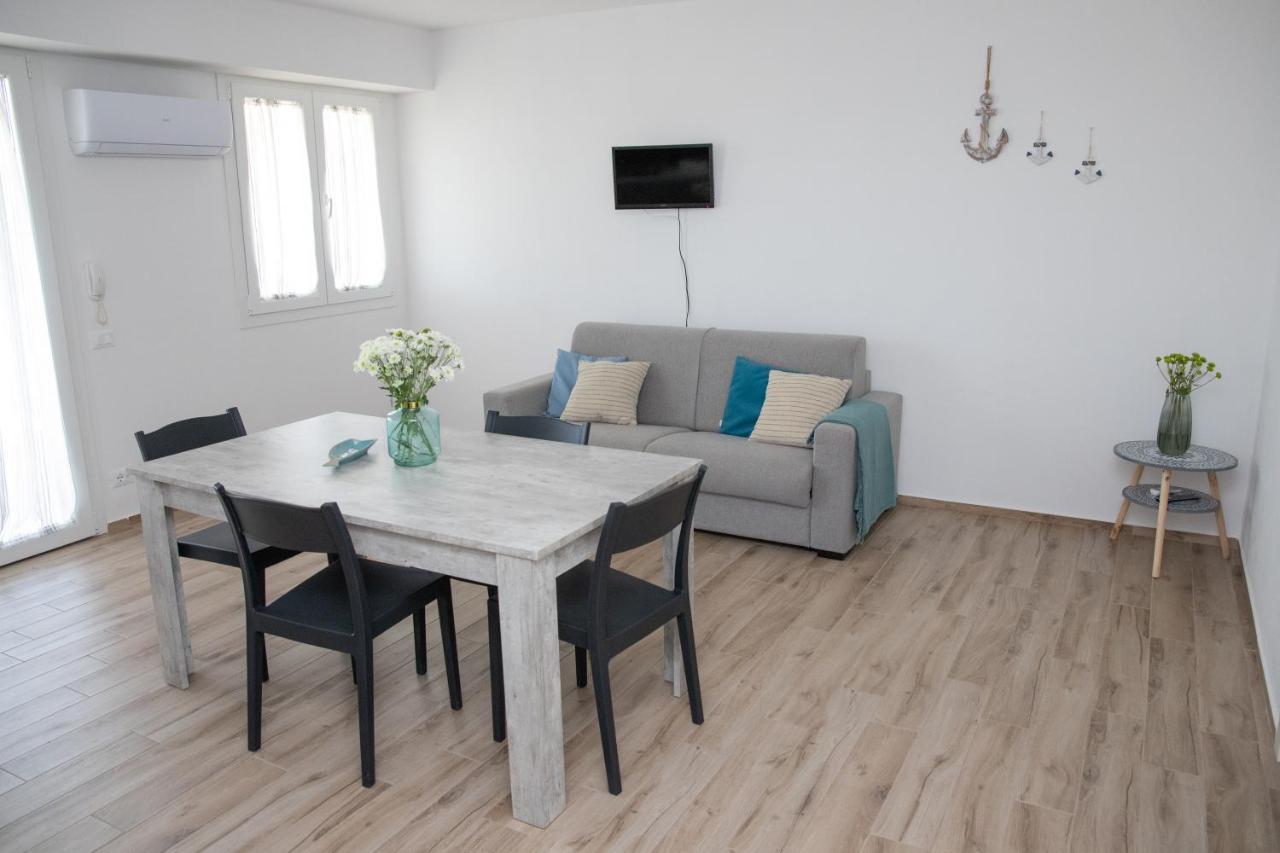 Casa Malaga Apartman Marina di Ragusa Kültér fotó